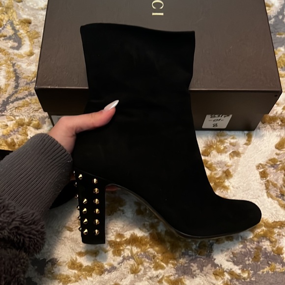 Gucci suede studded boots have been worn size 38 - Picture 8 of 13
